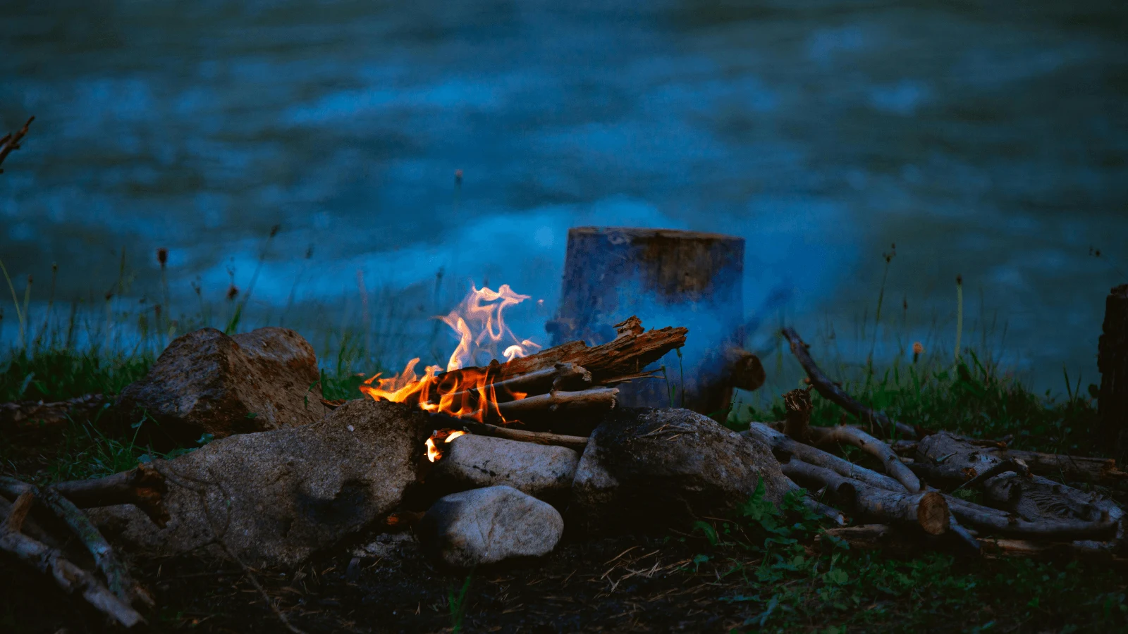 Doğada Başarılı Bir Kamp İçin İpuçları: Tanto Bushcraft Kamp Rehberi