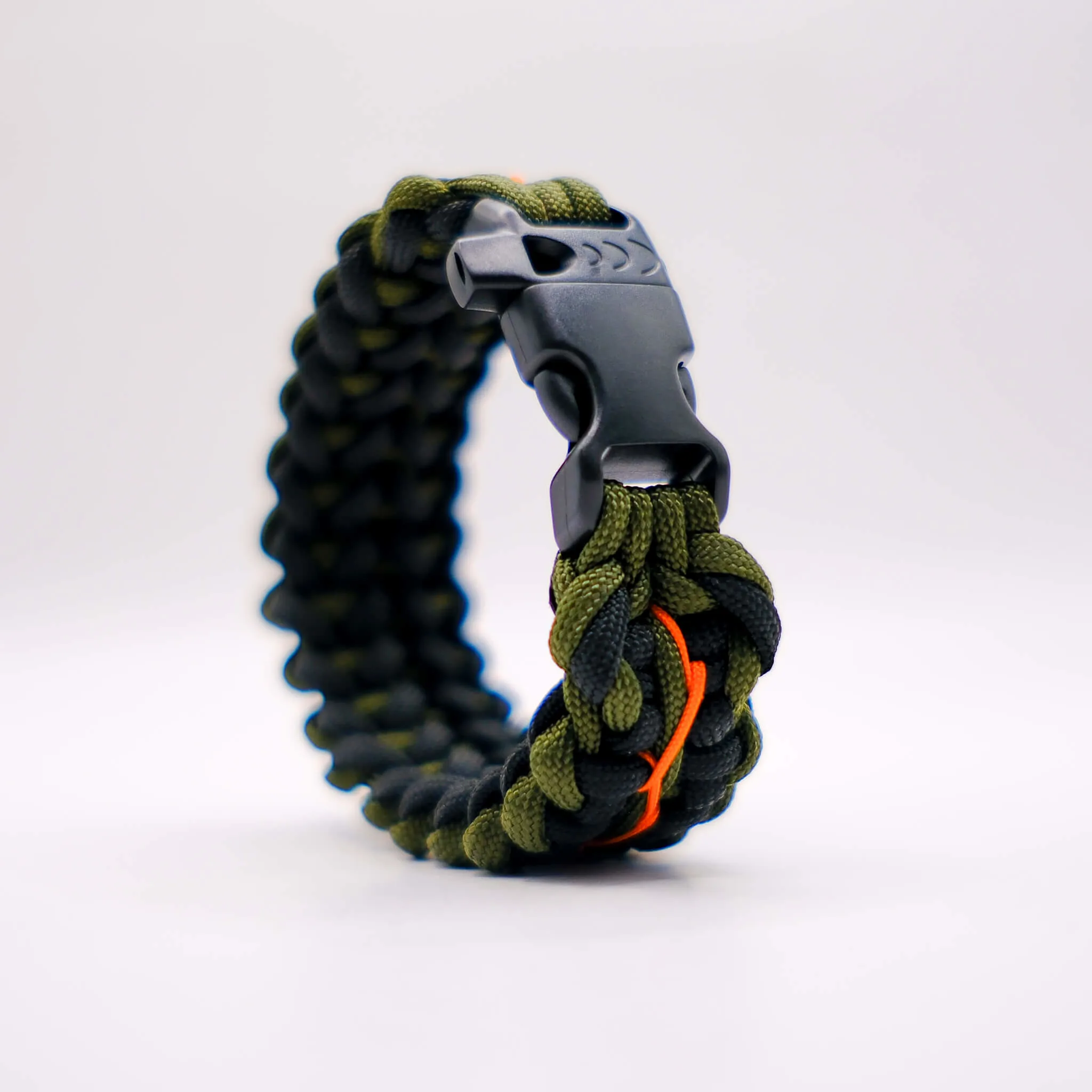 Düdüklü Paracord Bileklik 