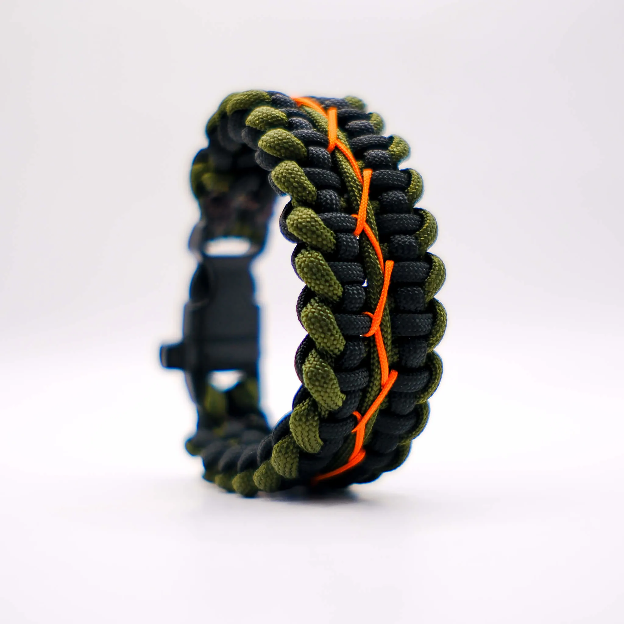 Düdüklü Paracord Bileklik 