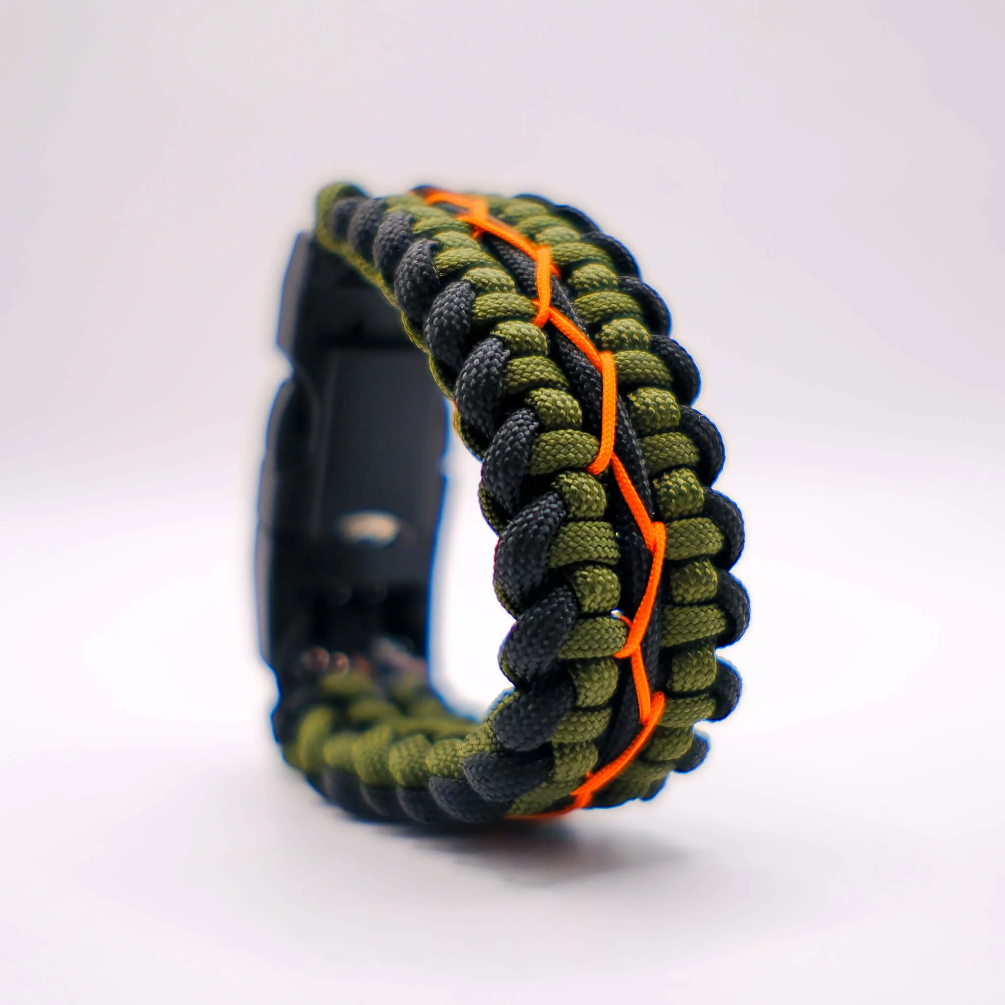 Pusulalı Ateş Başlatıcılı Düdüklü Survival Paracord Bileklik 