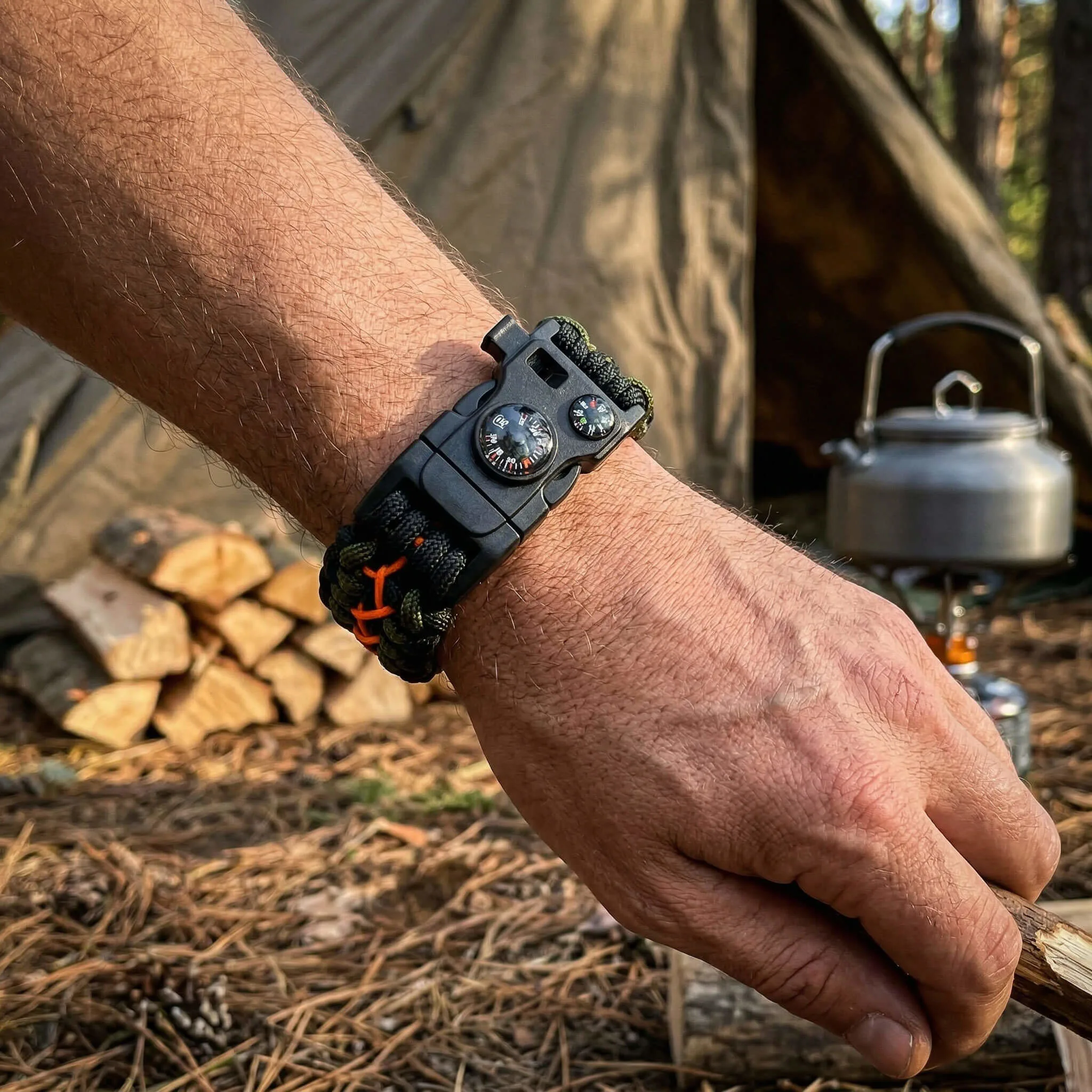 Pusulalı Ateş Başlatıcılı Düdüklü Survival Paracord Bileklik 