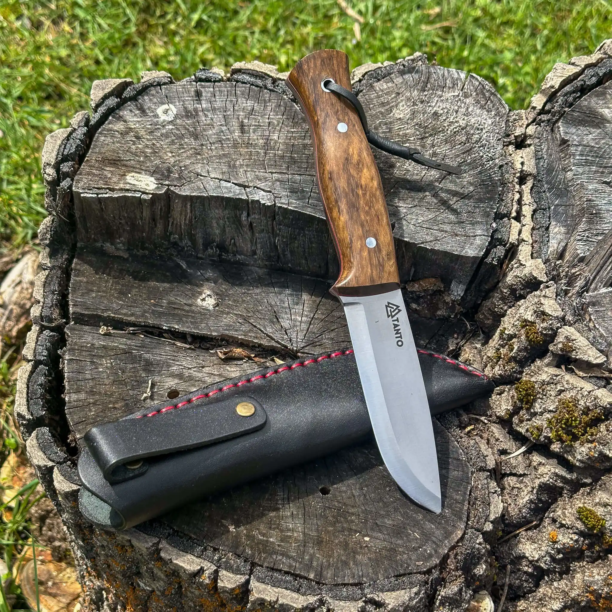 4116 Bushcraft Bıçağı 23 cm Ceviz Saplı