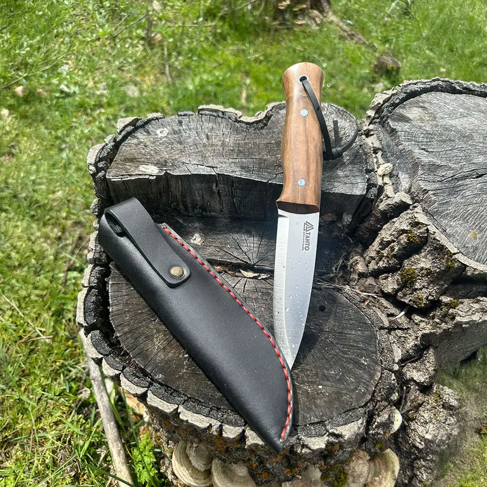 Böhler N690 Çelik Bıçak 24 cm Ceviz Saplı 