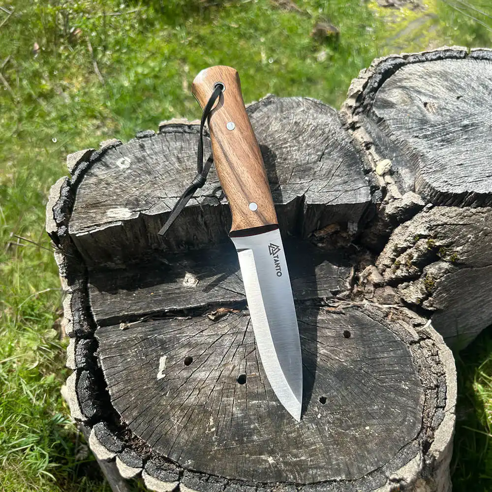 4116 Çelik Bushcraft Bıçağı 23.5 cm Ceviz Saplı